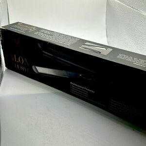 Professional Negative Ion Hair Straightener,Ceramic Flat Iron with 1 inch Titani